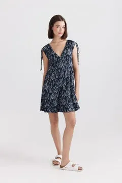 Vestido cordones hombros