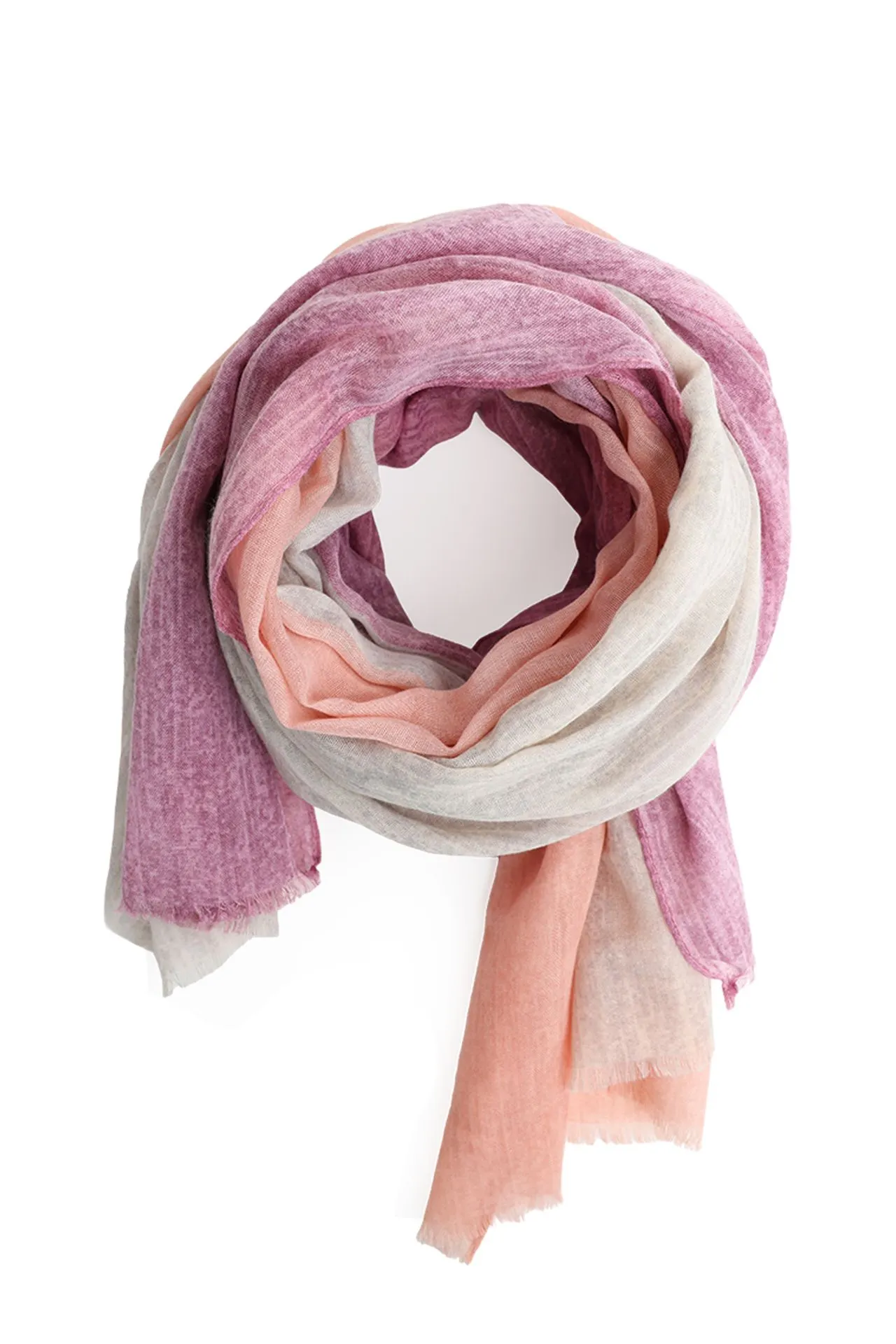 Roze sjaal met rafelrand