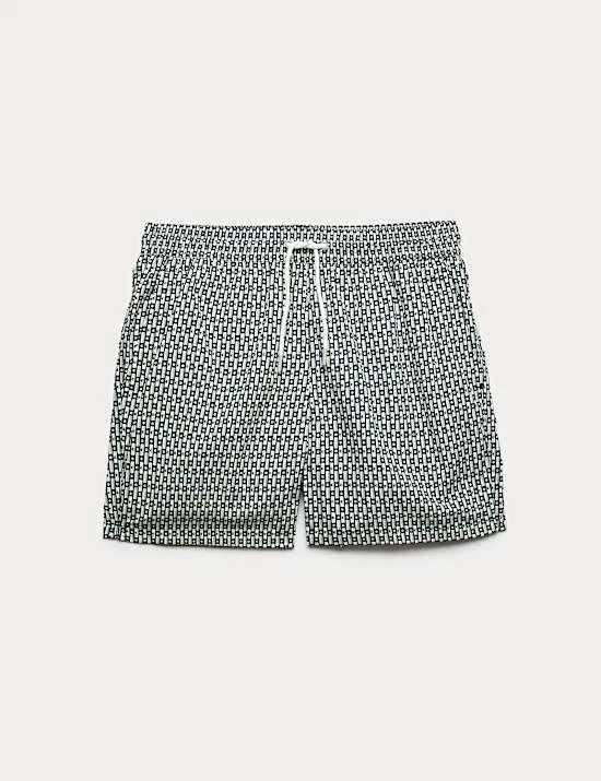 Schnell trocknende Badeshorts mit geometrischem Design
