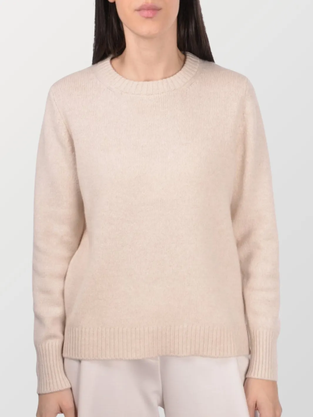 CREW NECK SWEATER