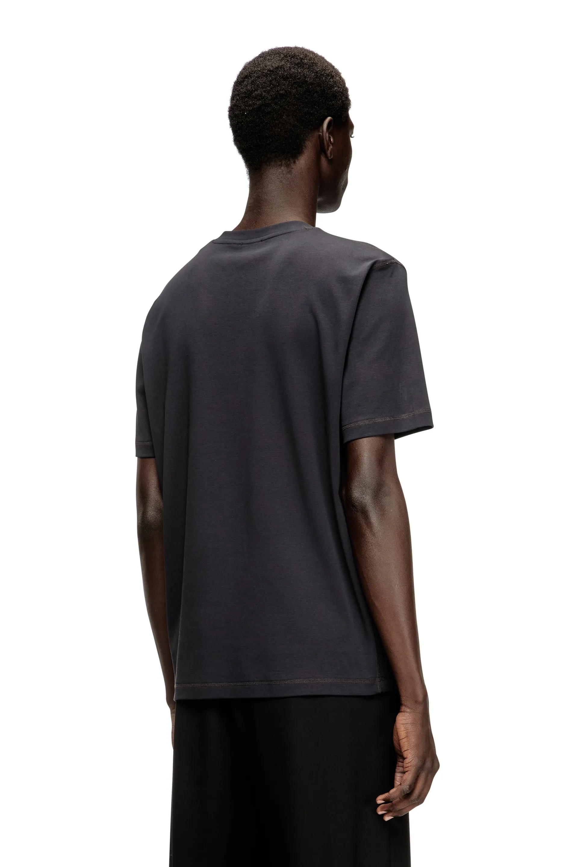 Regular T-shirt with crew neck and Oval D