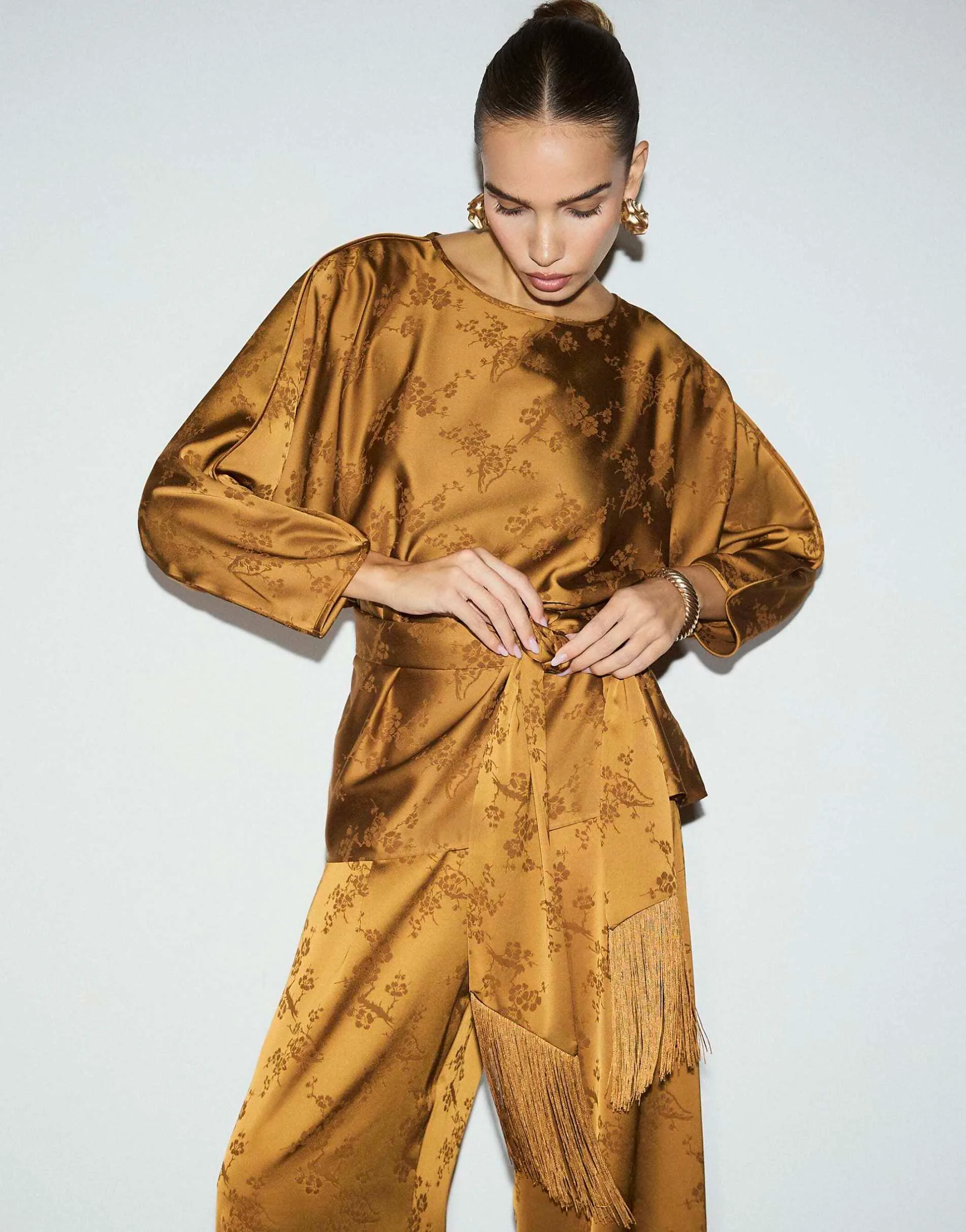 River Island Floral obi belt batwing top in bronze