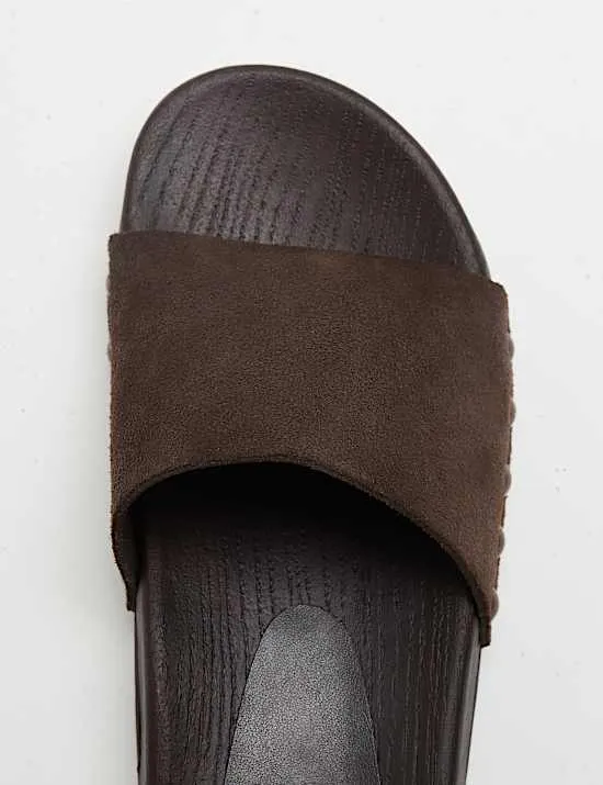 Zehenfreie Plateau-Clogs aus Wildleder