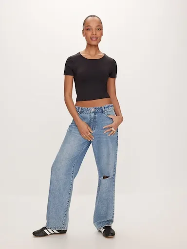 Super Soft V-Neck Crop Tee