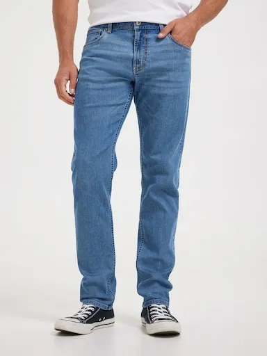 Just Jeans Stretch Slim Tapered Leg