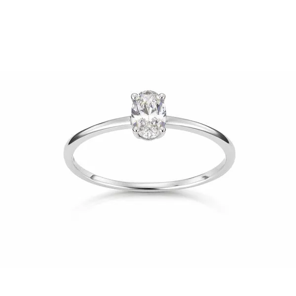 Ring Oval 375 Hvitt Gull