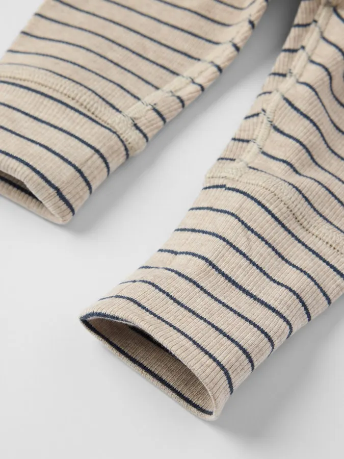 Ribbestrikket bukse stripete