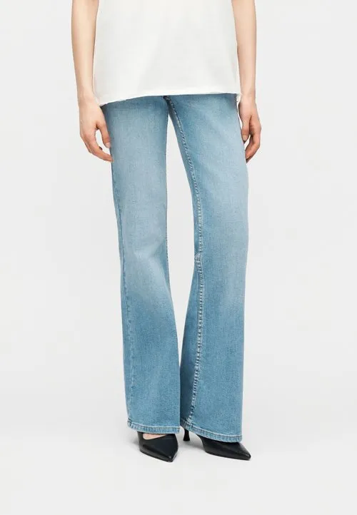 ONLJUDY LOW WAIST - Flared jeans - light blue denim