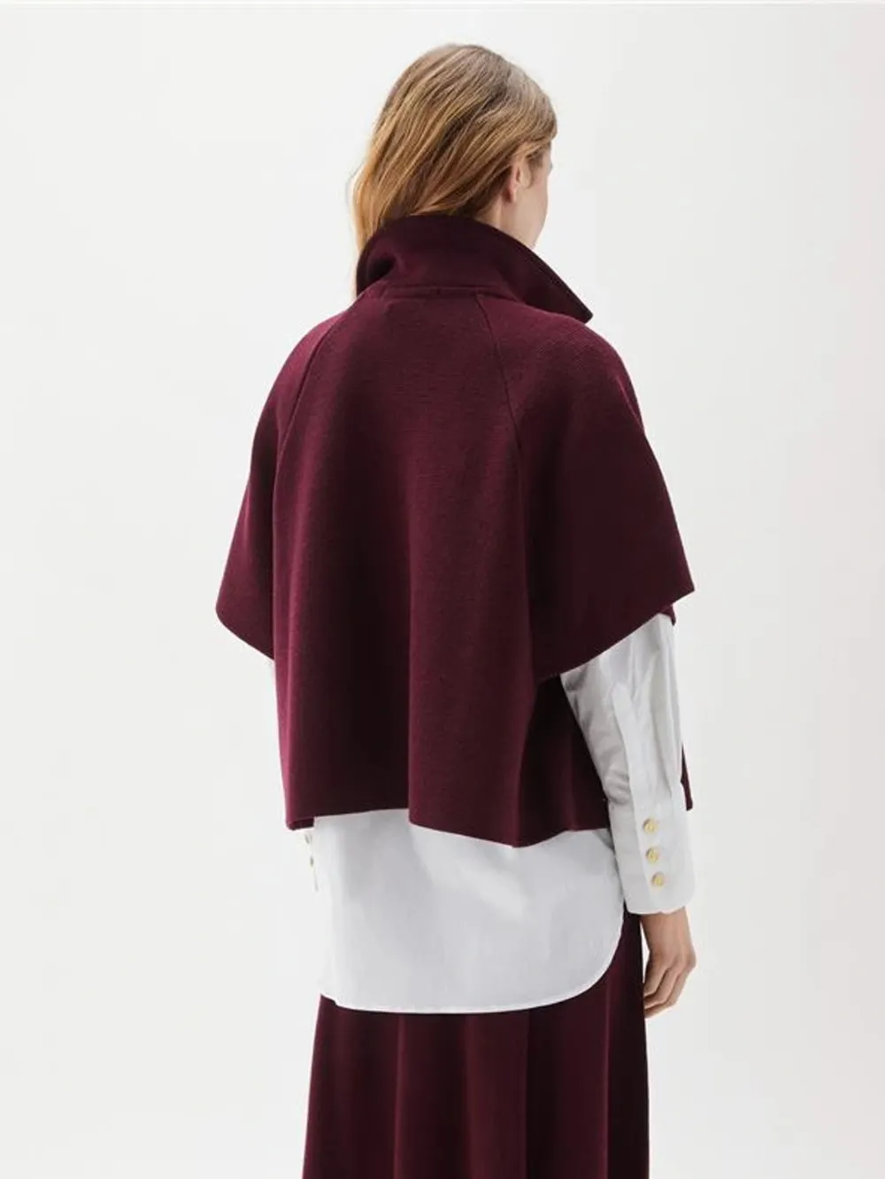 GERTRUDE CAPE