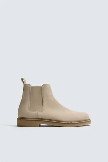 LEATHER CHELSEA BOOTS