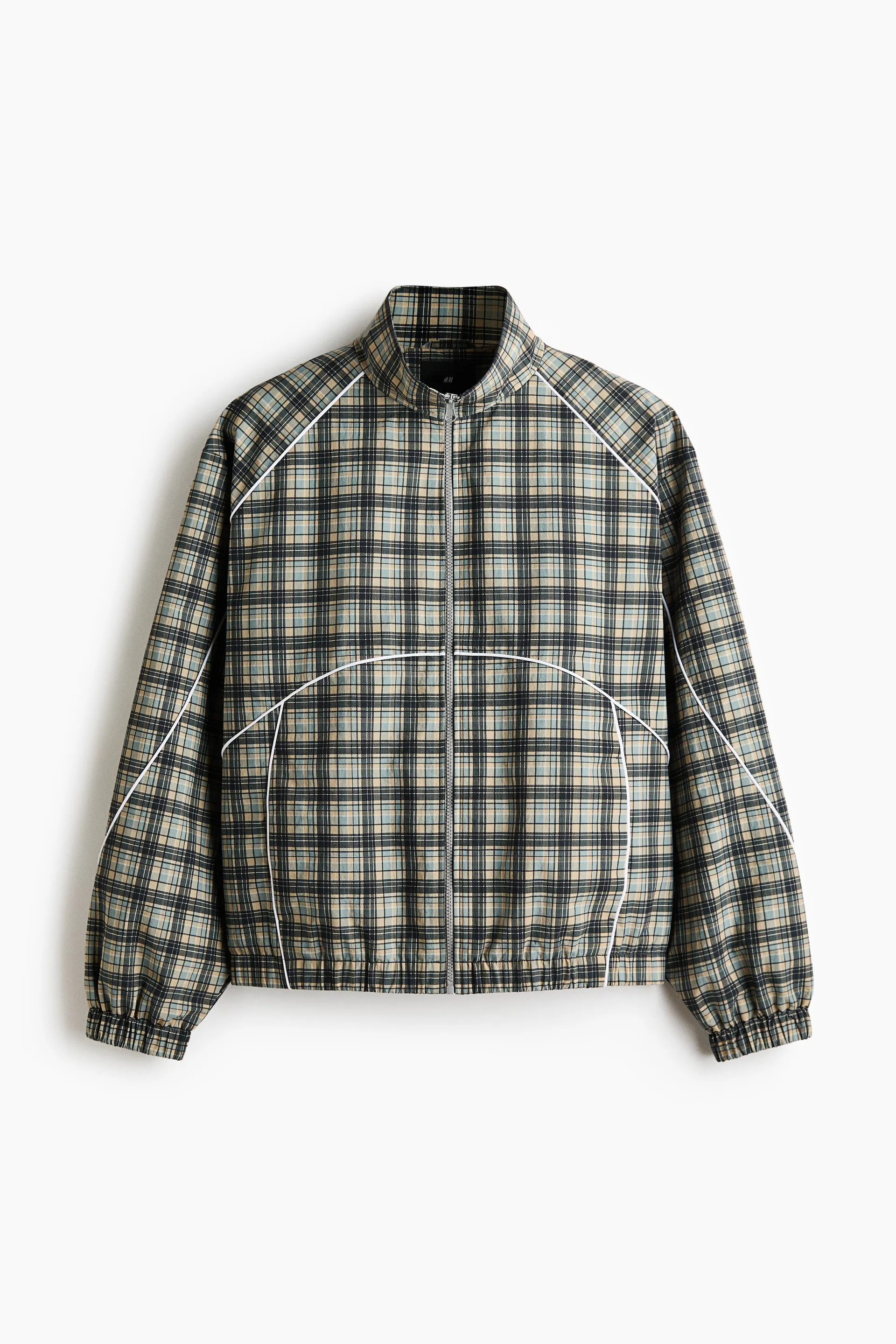 Chamarra deportiva en nylon