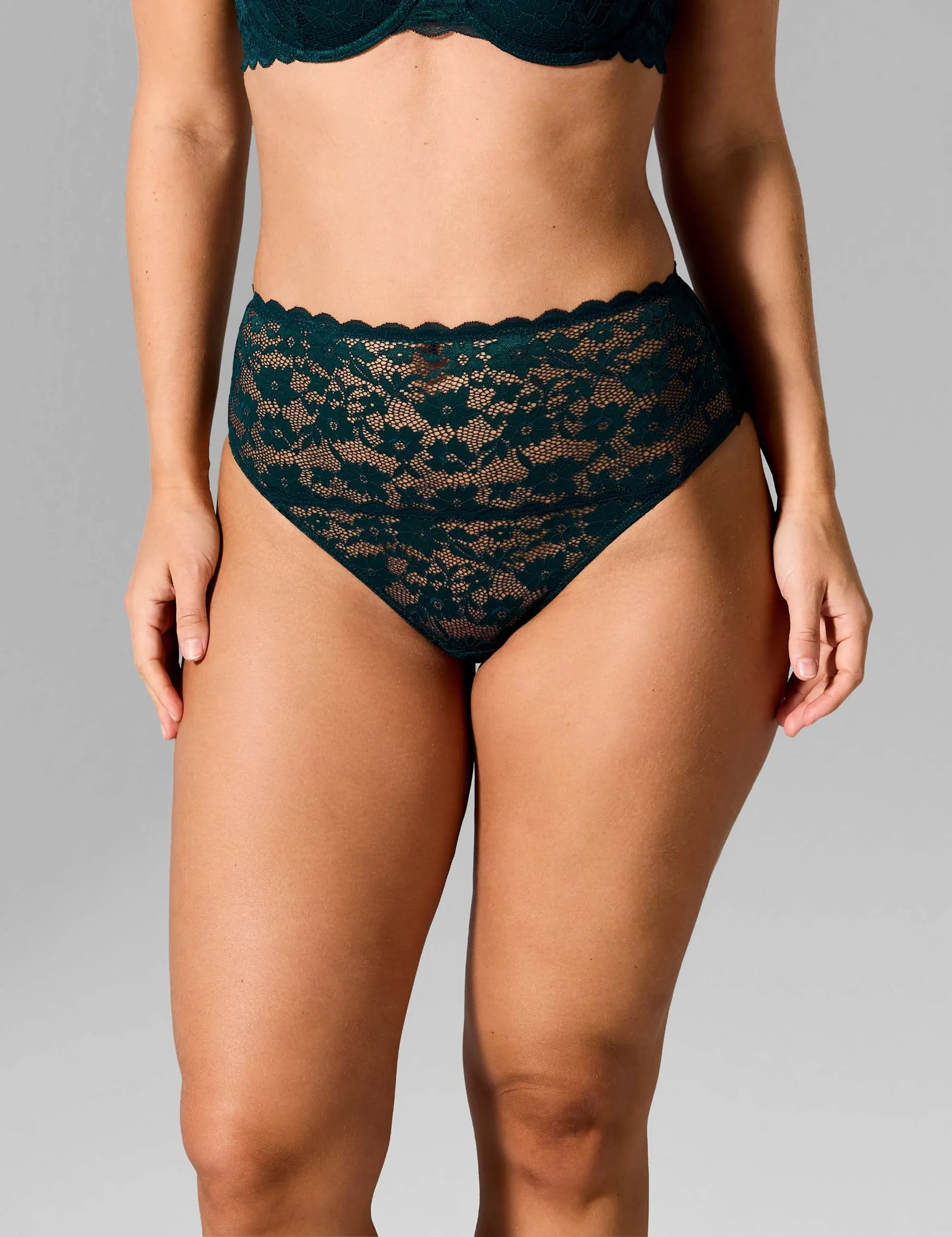 Madelon high leg brazilian slip