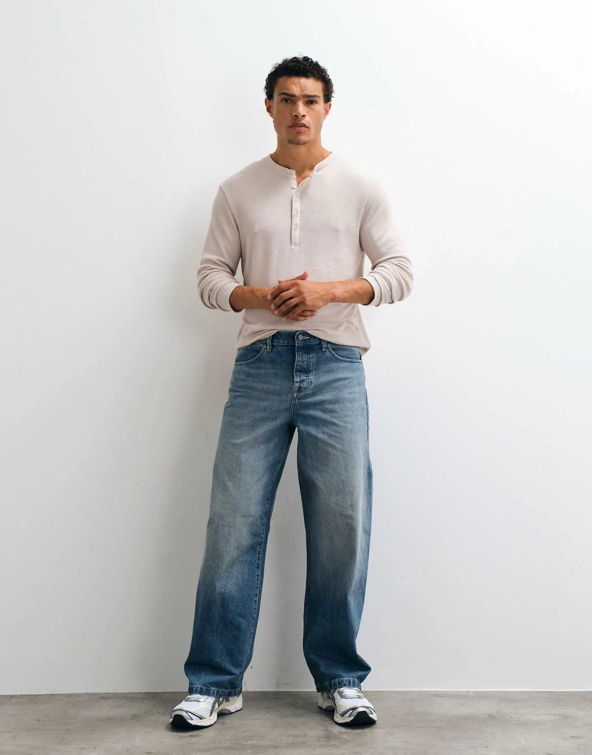 ASOS DESIGN baggy jeans in mid wash blue
