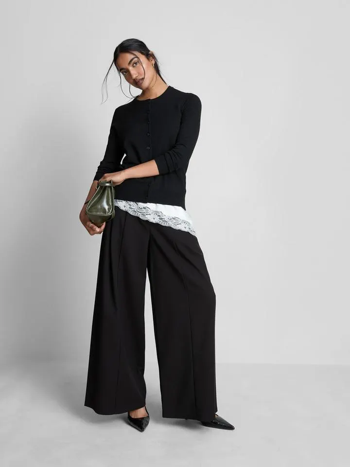 Gilet à col ras-du-cou et manches longues