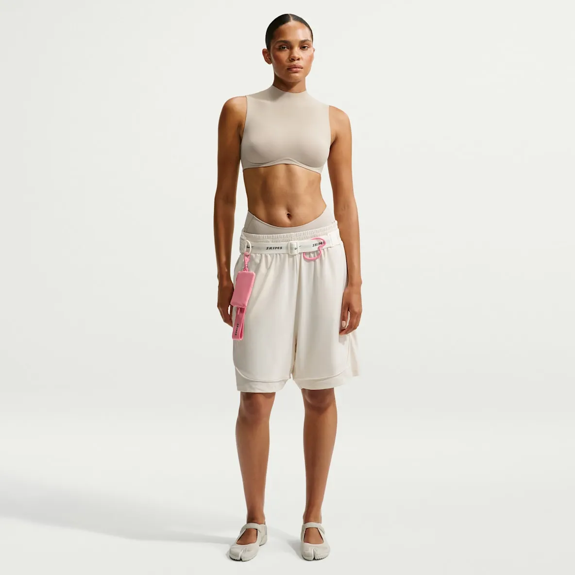 Avslappet shorts til dame