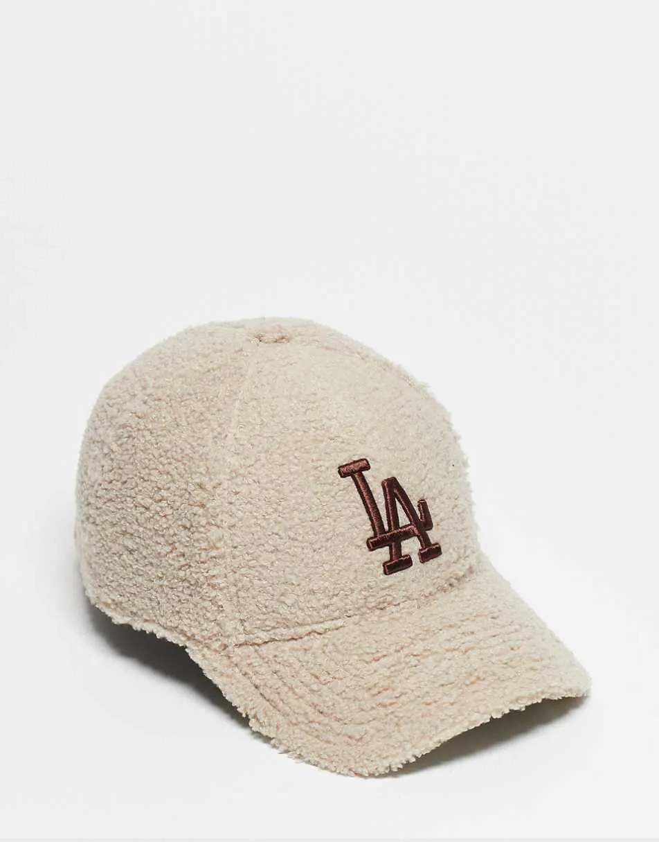 New Era LA Dodgers 9forty borg cap in beige