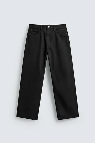 LOOSE FIT JEANS