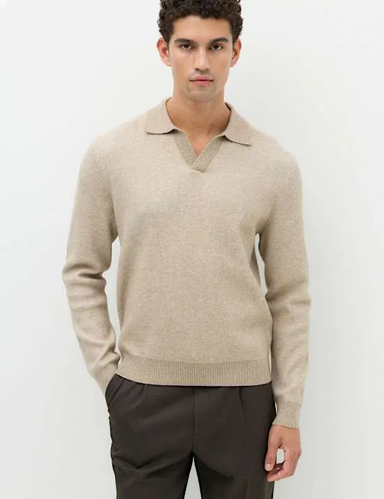 Zopfmusterpullover mit offenem Ausschnitt und Air Yarn-Motiv