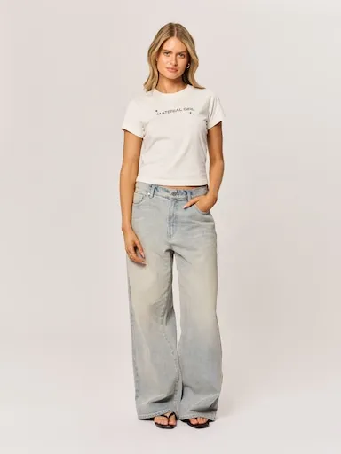 RES X ABRAND Mid Super Loose In Kerstin