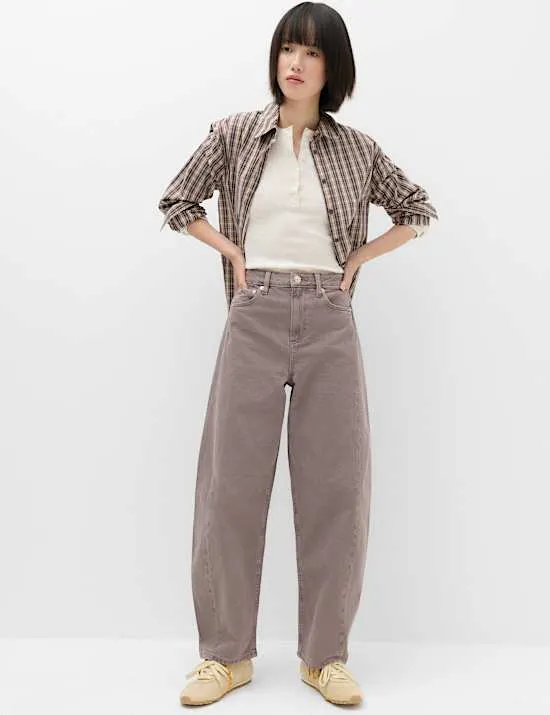 Mid Rise Barrel Jeans