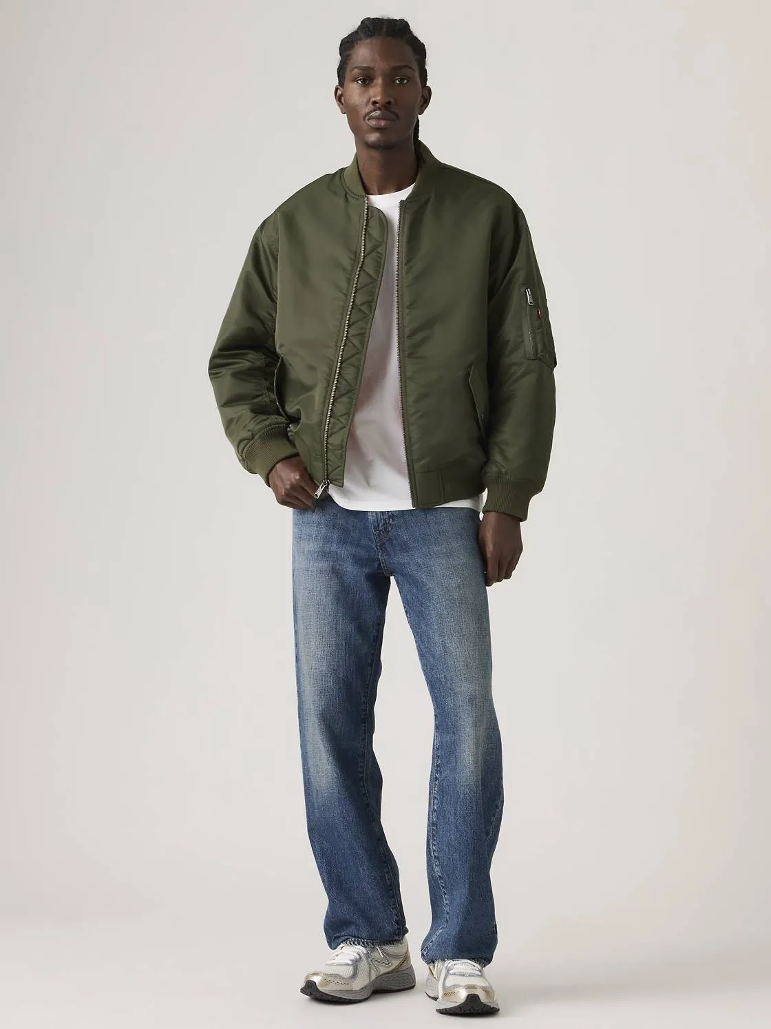 568™ Loose Straight Linen+ Denim Jeans