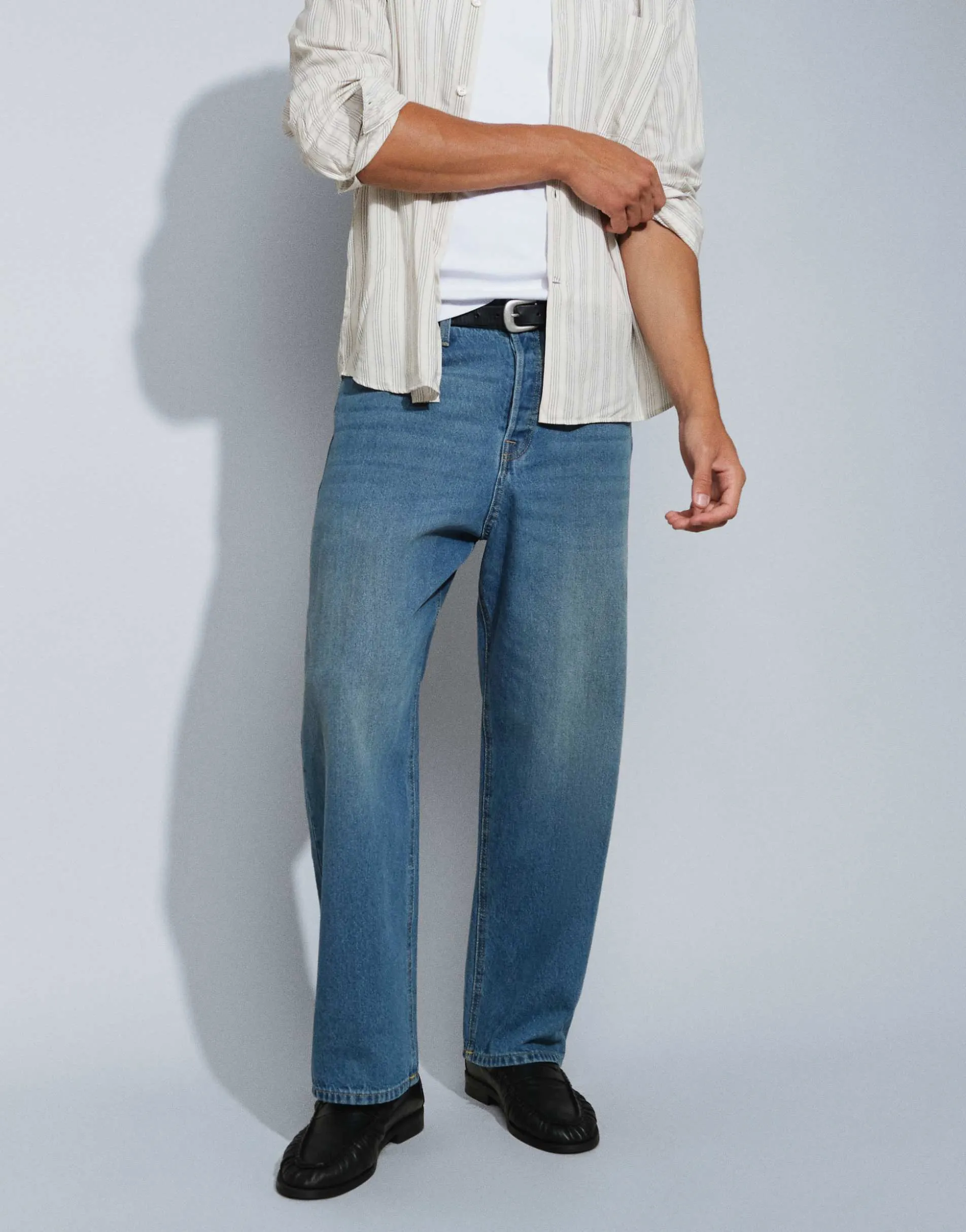 Jack & Jones Alex baggy jeans in light blue wash