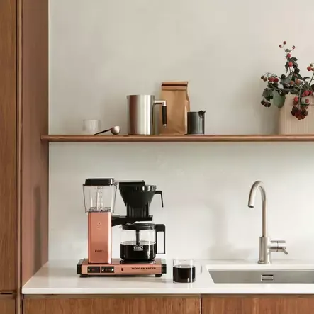 MOCCAMASTER OPTIO KAHVINKEITIN RUUSUKULTA