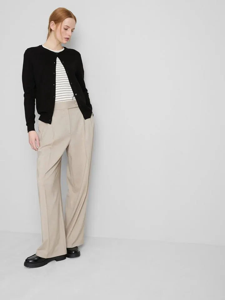 Gilet à col ras-du-cou Essential