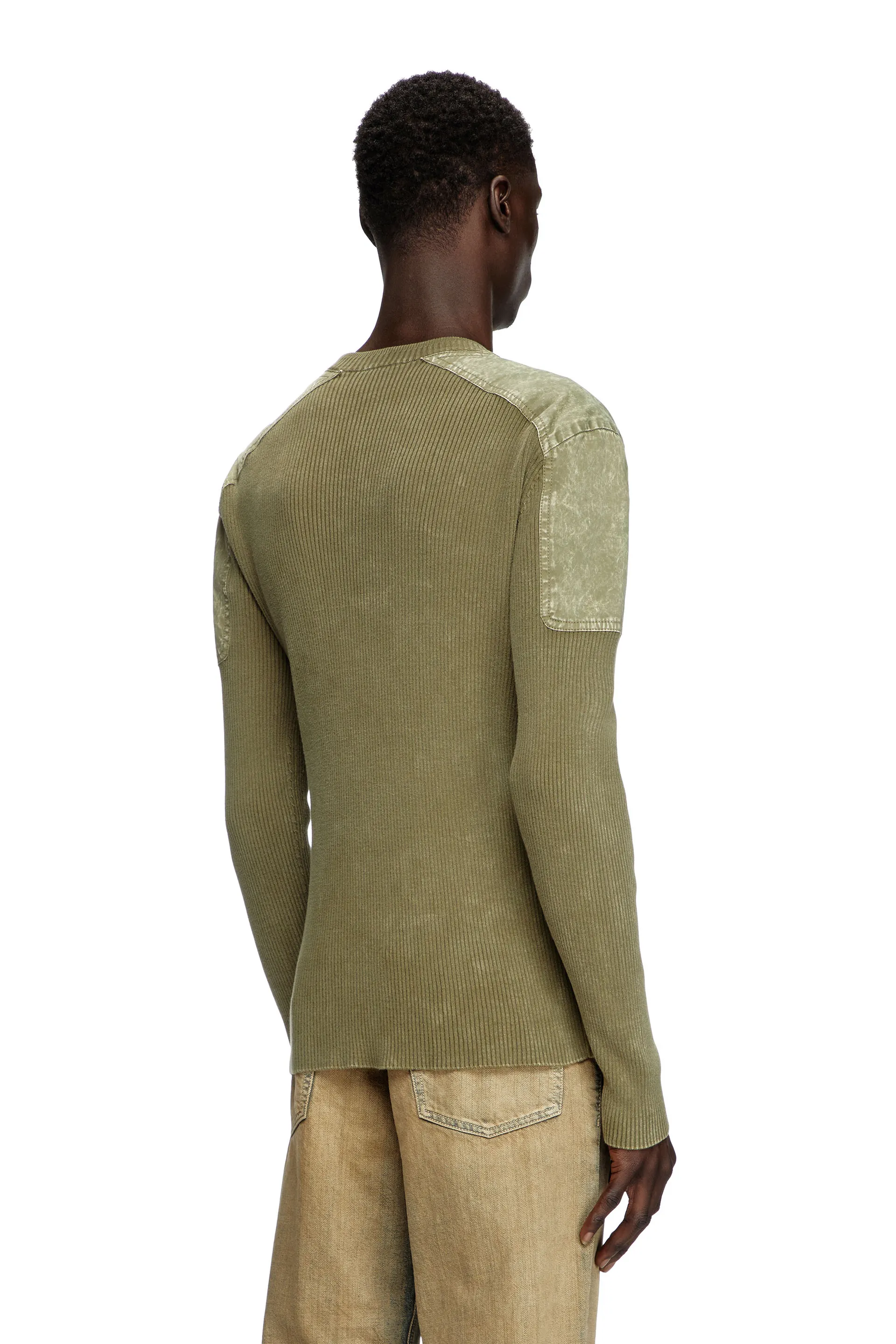 Jumper with contrast shoulder panels