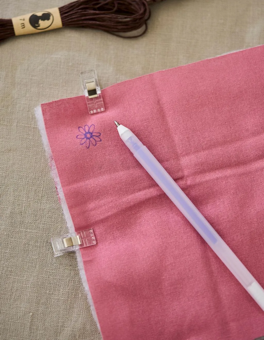 Unsichtbarer Stift zum Sticken