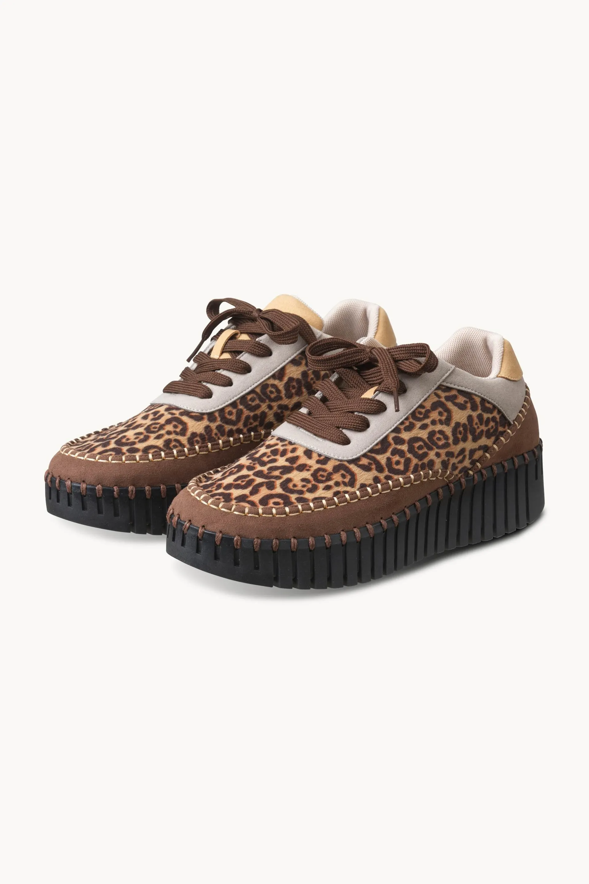 Tulip Sneakers