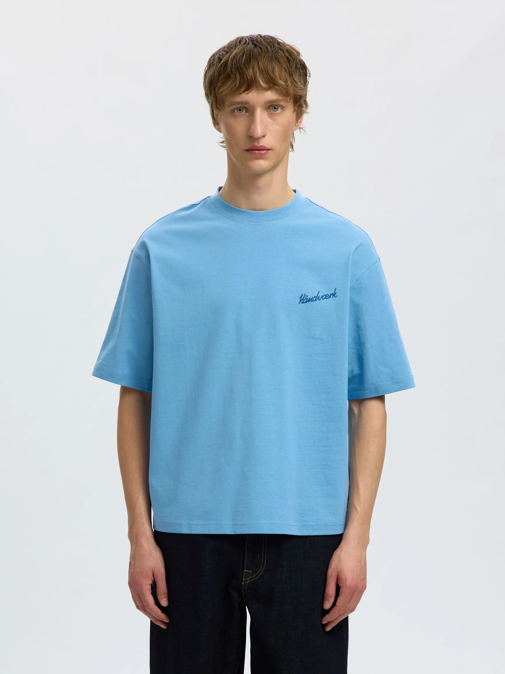 RELAXED FIT T-SKJORTE