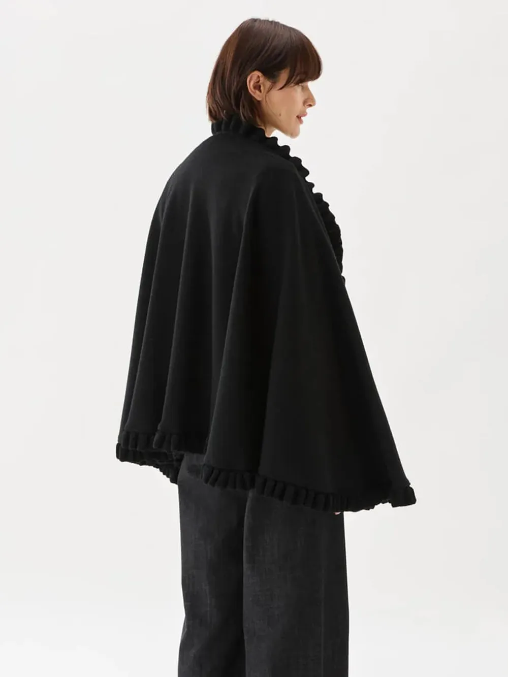 SILVIA CAPE