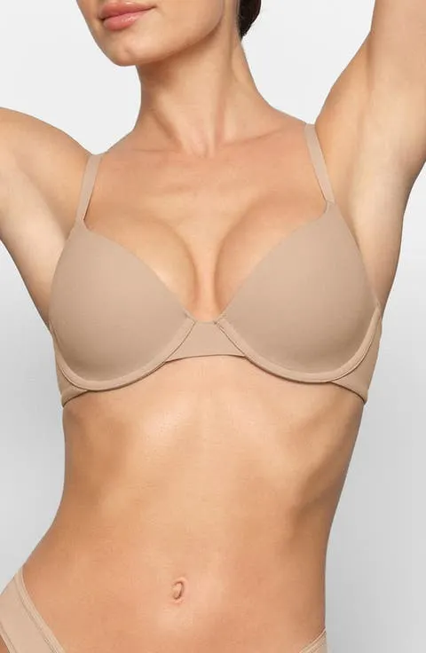 Fits Everybody T-Shirt Bra