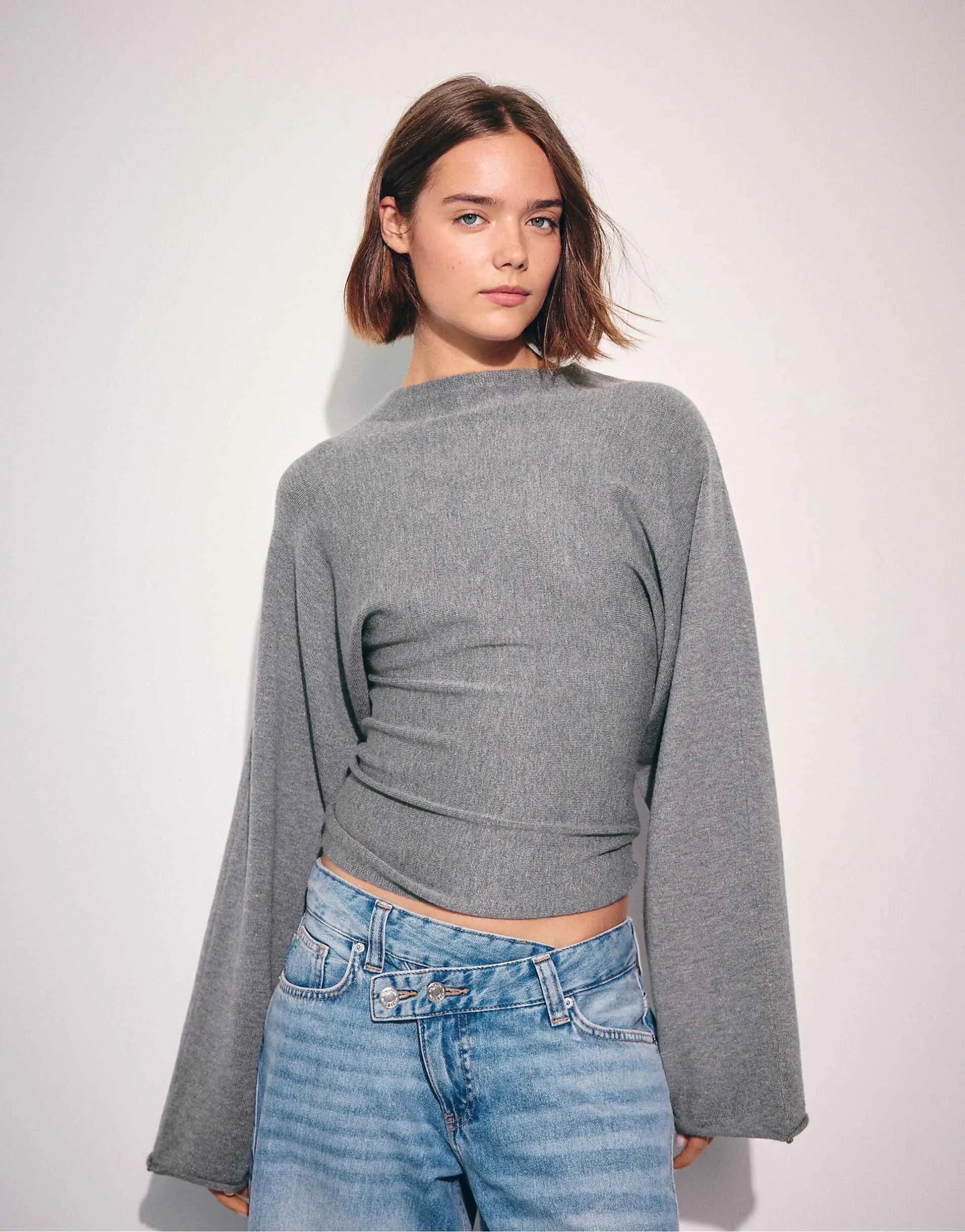 Stradivarius Stand collar knit jumper with kimono sleeves in dark grey