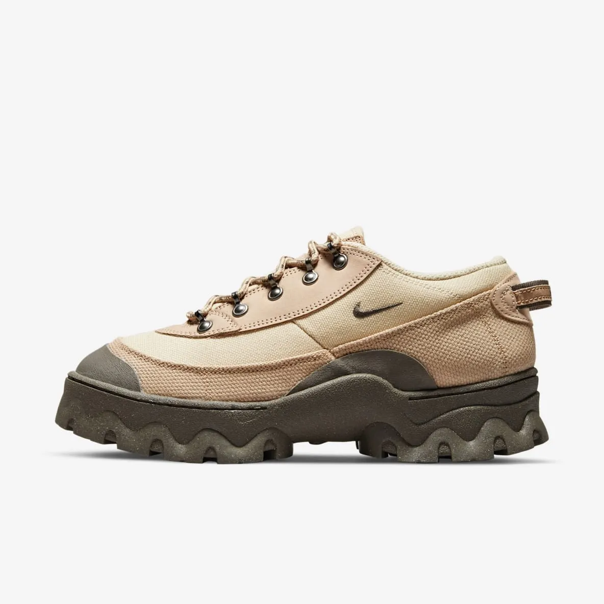 Nike Lahar Low