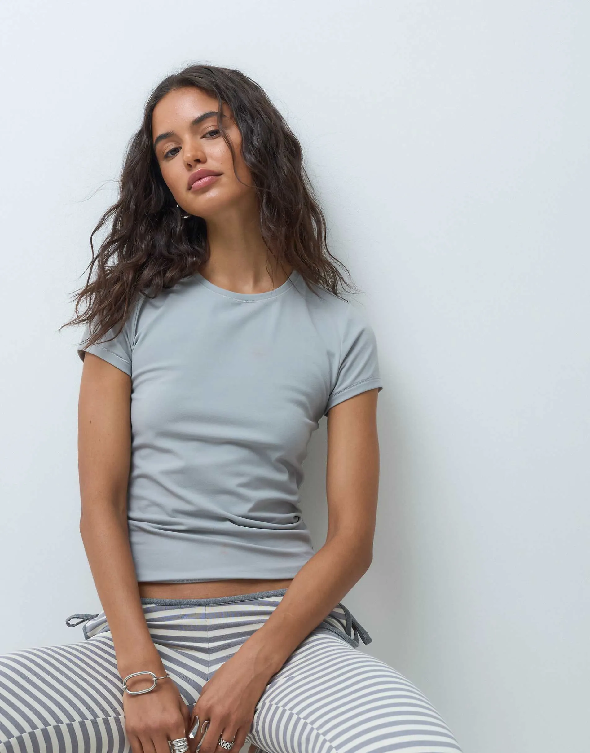 Supre shay sleek short sleeve top in pearly grey