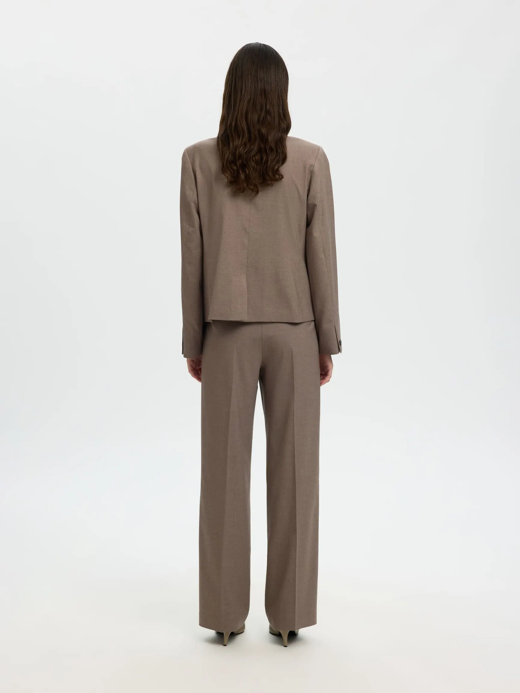 VID PASSFORM DRESSBUKSER