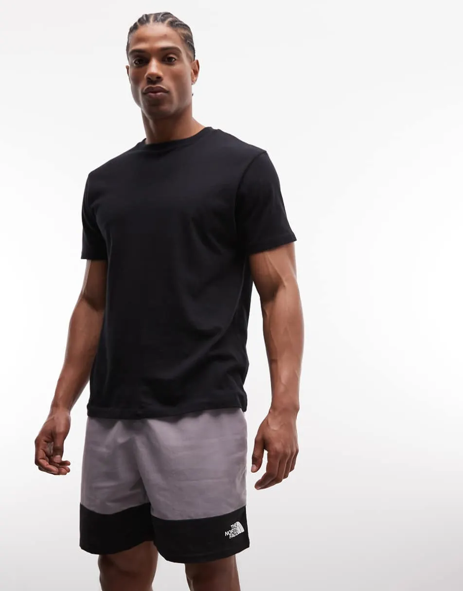 The North Face Leynar short in grey