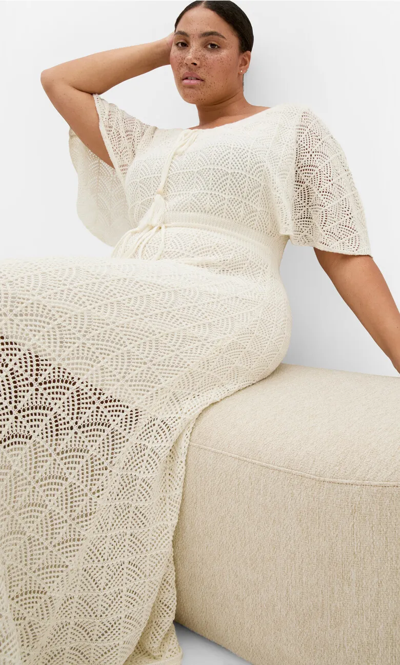 Cassie Crochet Knit Dress - creme