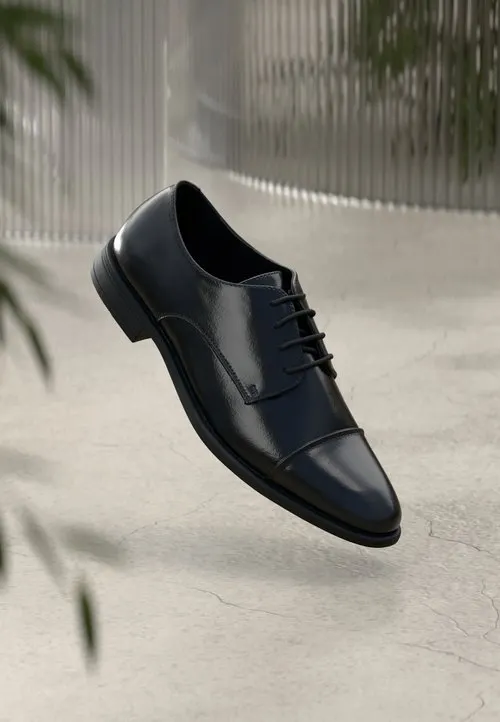 Pensko med snøring - black