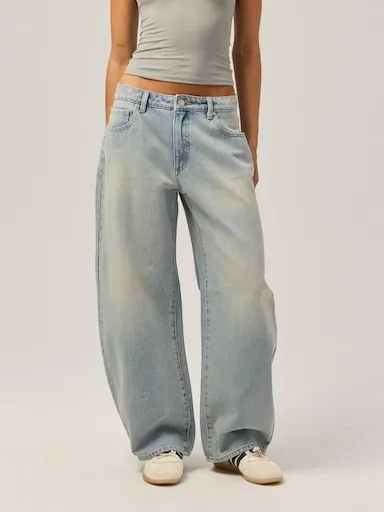 RES X ABRAND Mid Barrel Jean In Olivia