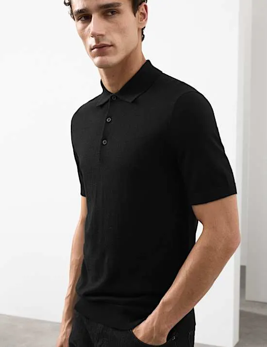 Gestricktes Poloshirt aus reiner, extrafeiner Merinowolle