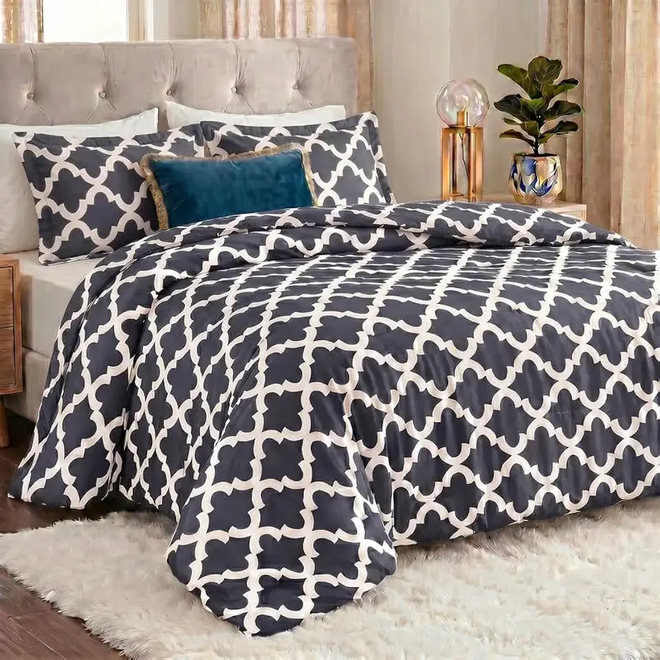 Queen Comforter Set 3 Piece Grey by Utopia Bedding, Printed Comforters Queen Size, Bedding Comforters Sets, Down Alternative Soft Bed Set, 1 Comforter (88 x 88 inches) 2 Pillow Shams (20 x 26 inches)