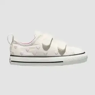 Converse Infants Chuck Taylor Valentines 2V Low Lifestyle Shoes