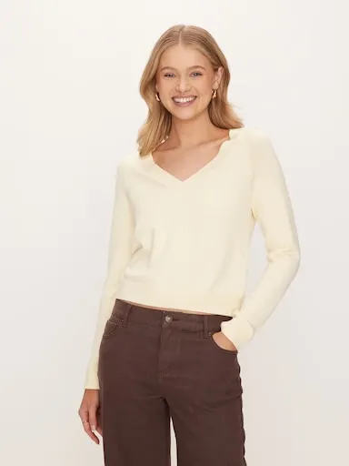 Charlie V-Neck Knit