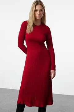 Vestido midi de punto manga larga ajustado