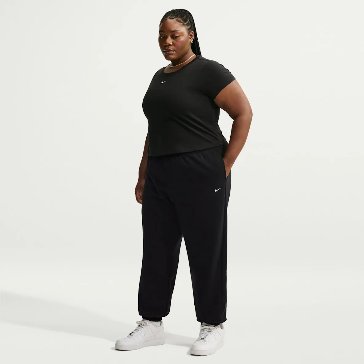 Mellomtykk Nike Studio Fleece