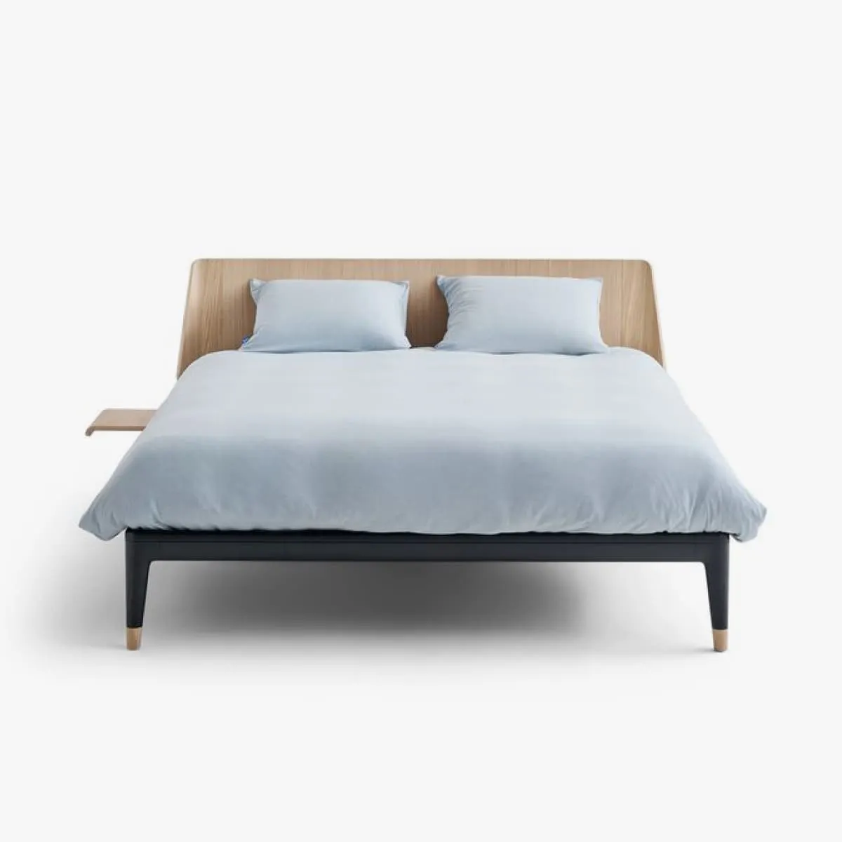 Essential Deep black met Balanced oak