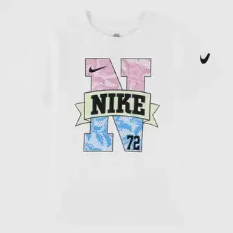 Nike Junior Girls Lace it Up Ringlet Tshirt